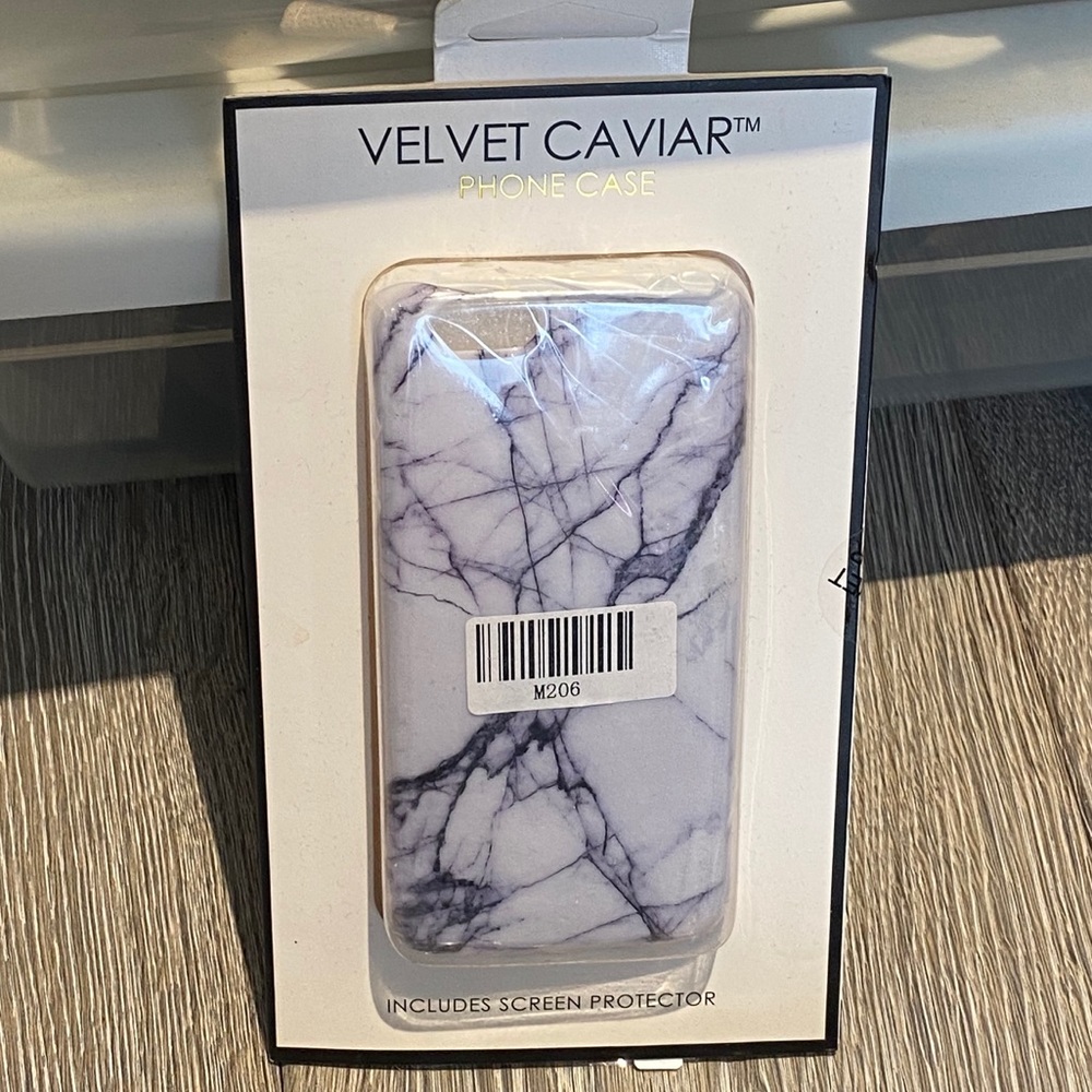 NIB Velvet Caviar Marble iPhone Case